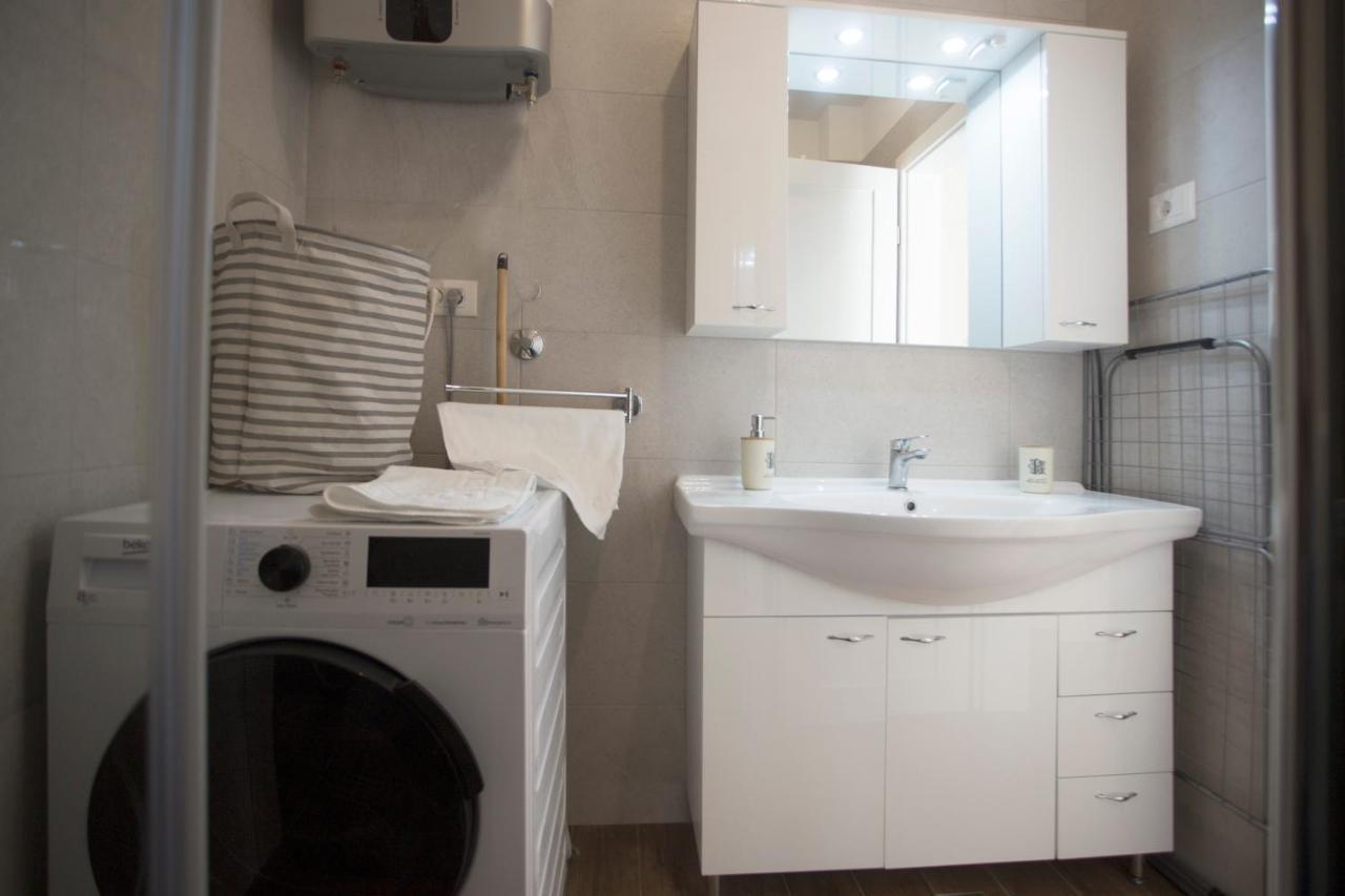 ספליט Studio And Hot Tub מראה חיצוני תמונה